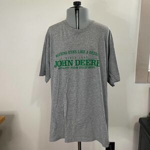 John Deere Nothing Runs Like a Deere Mens T Shirt Size M Farm Gray